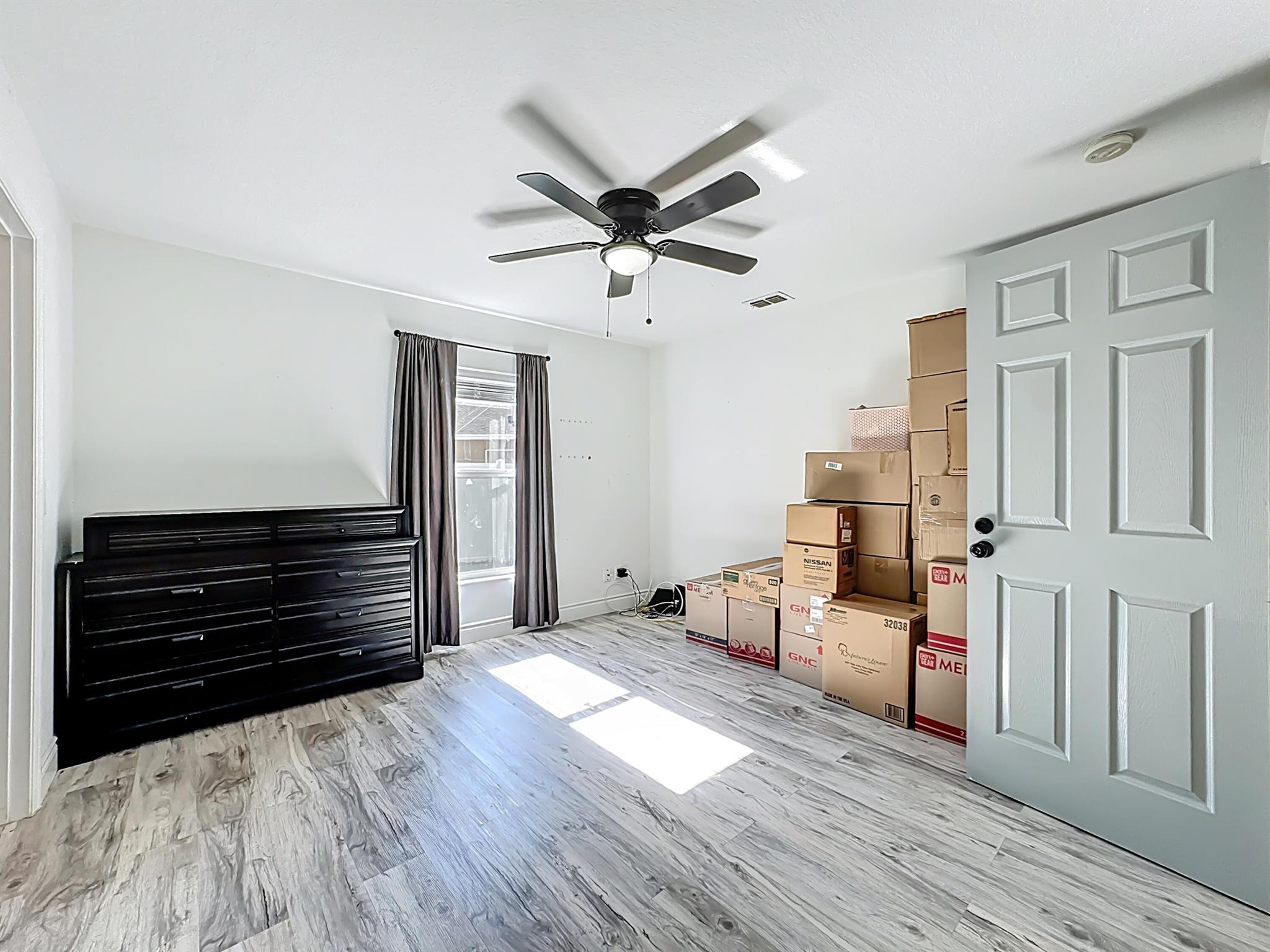 SOUTHMEADOW - Residential