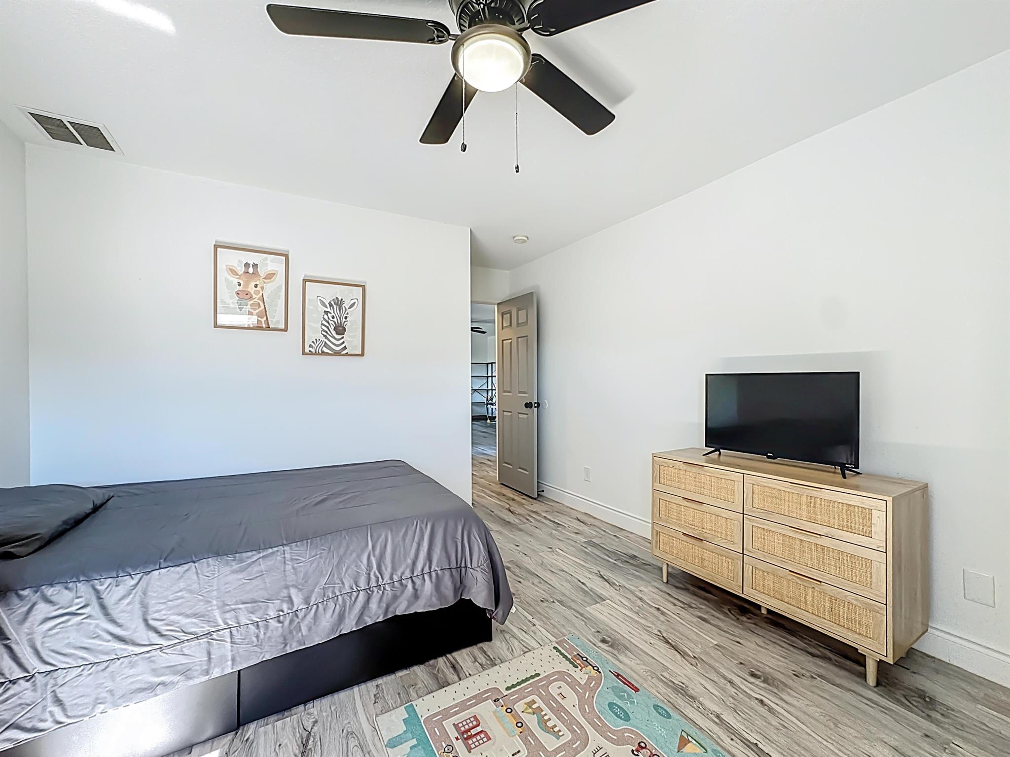 SOUTHMEADOW - Residential