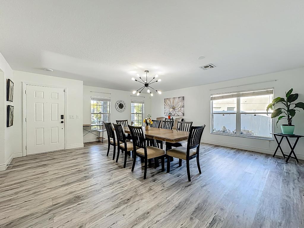 SOUTHMEADOW - Residential