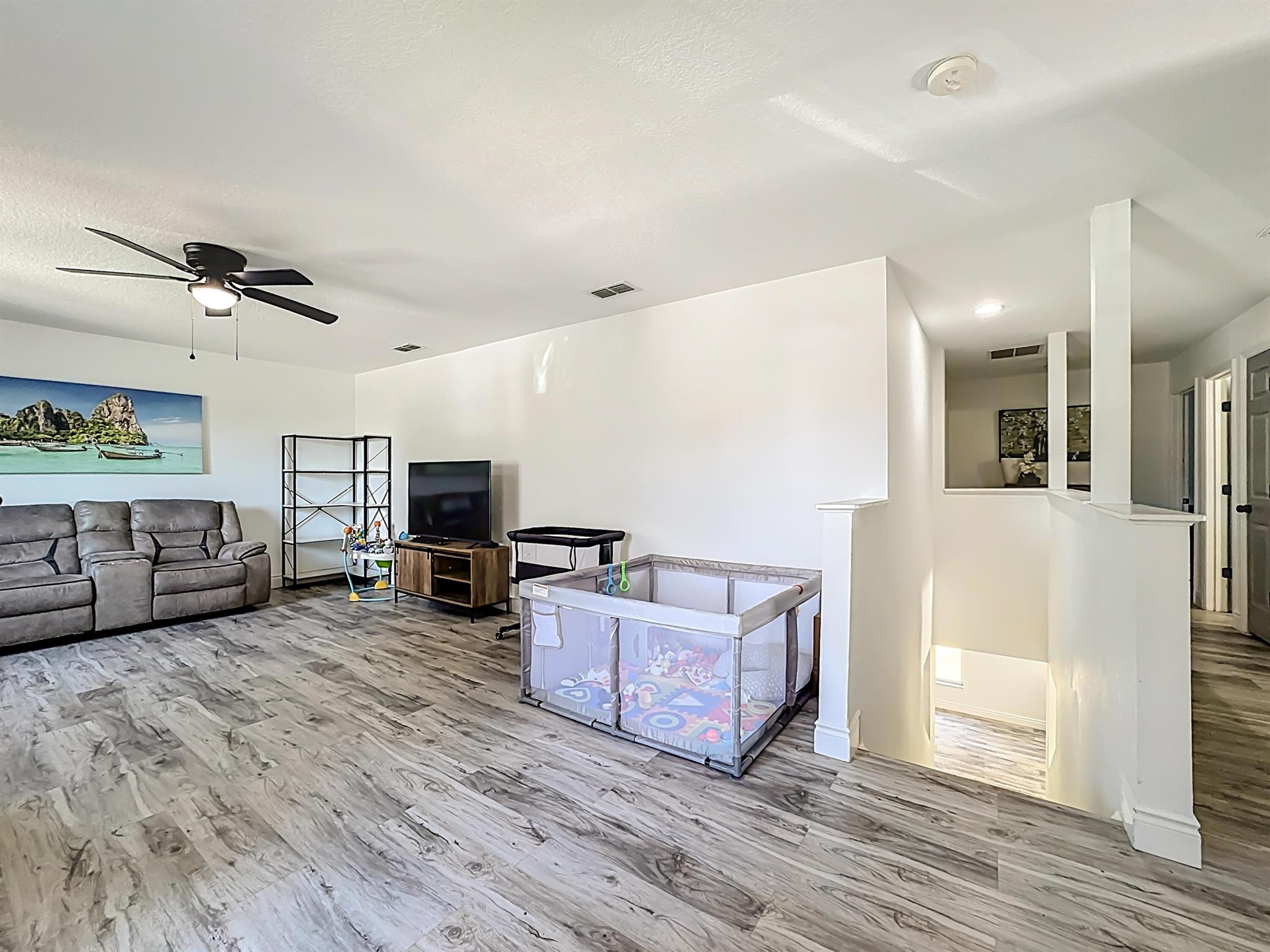 SOUTHMEADOW - Residential