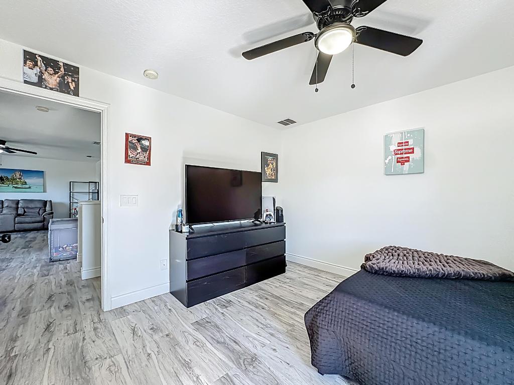 SOUTHMEADOW - Residential