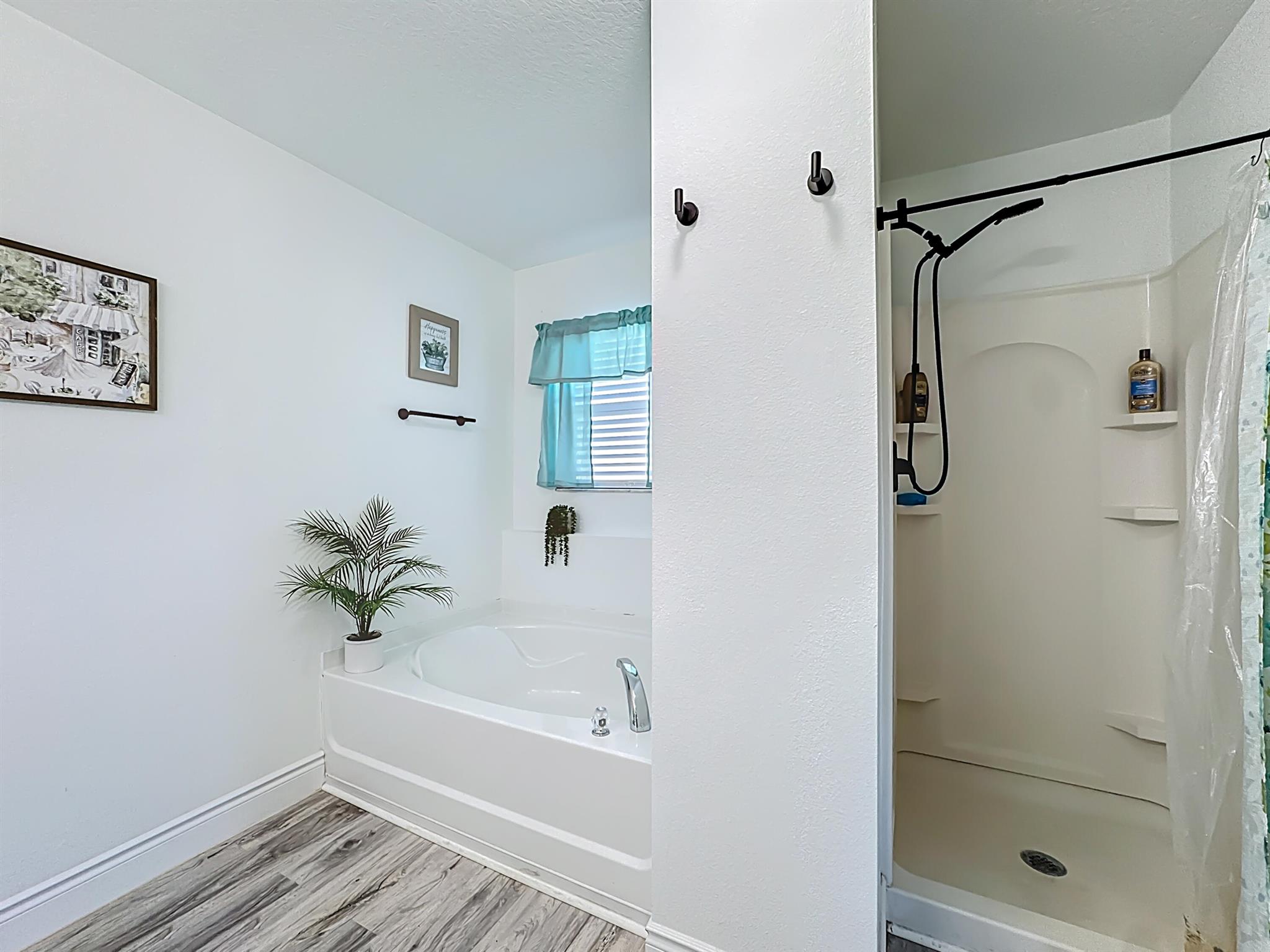 SOUTHMEADOW - Residential