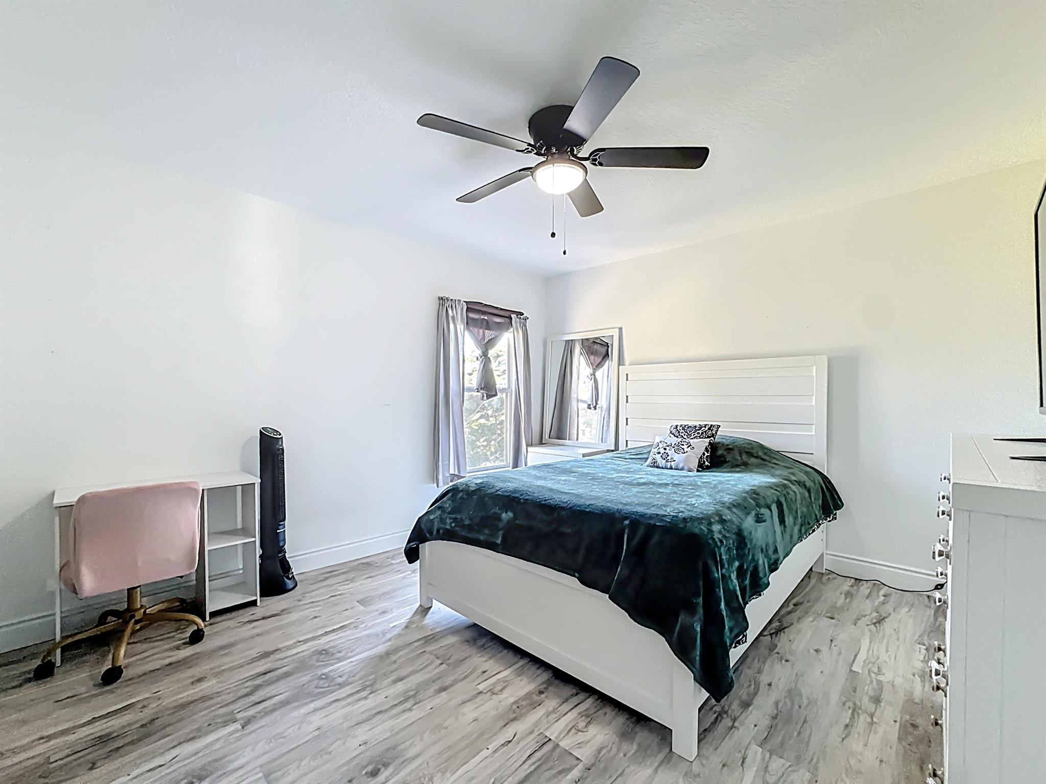 SOUTHMEADOW - Residential