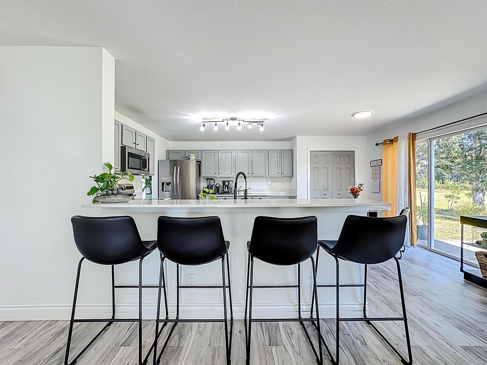 SOUTHMEADOW - Residential