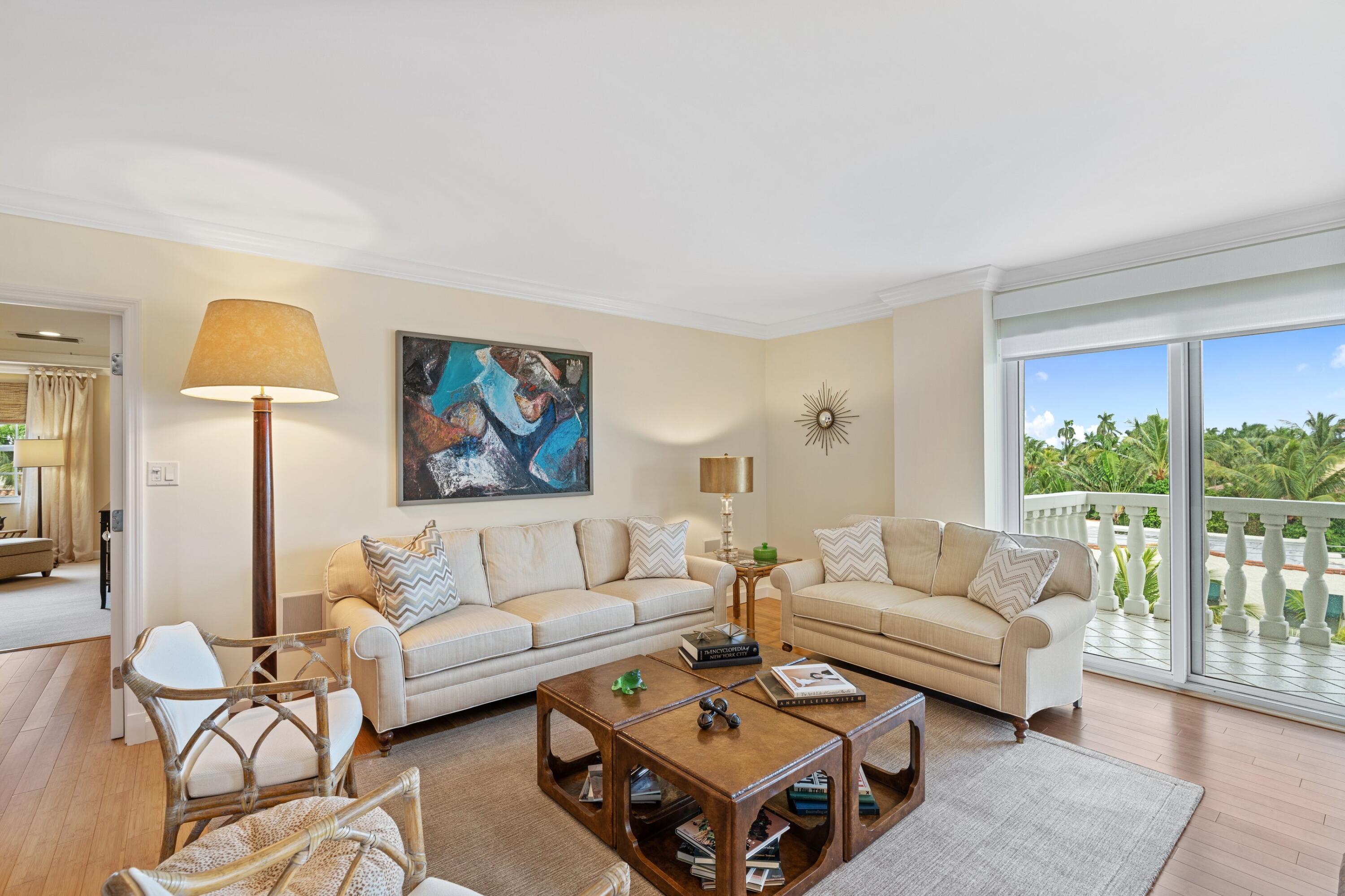 THREE THIRTY COCOANUT ROW CONDO - Residential