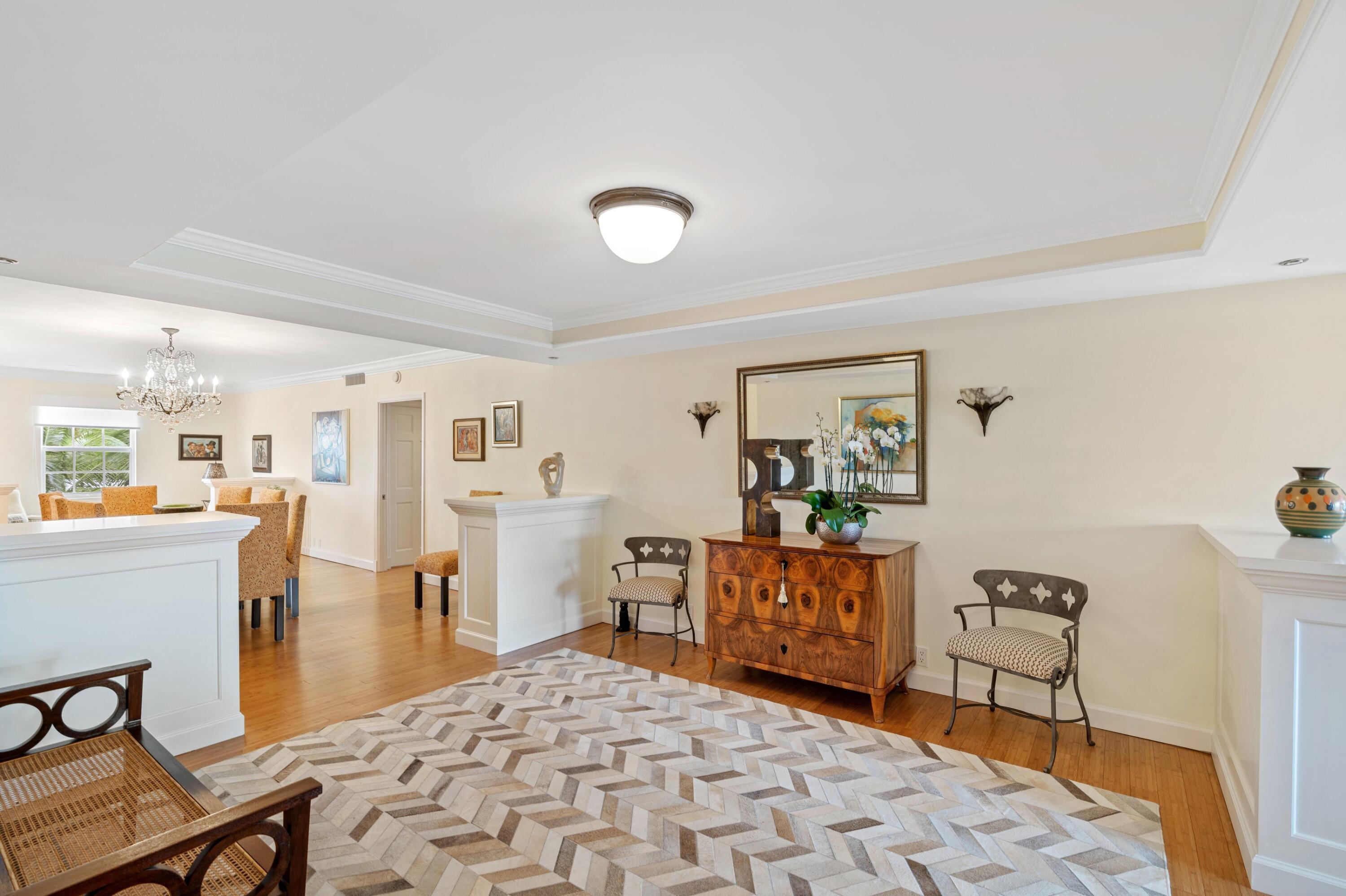 THREE THIRTY COCOANUT ROW CONDO - Residential