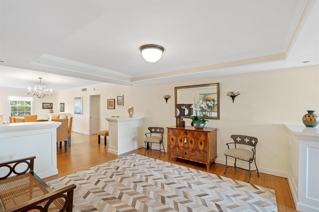 THREE THIRTY COCOANUT ROW CONDO - Residential