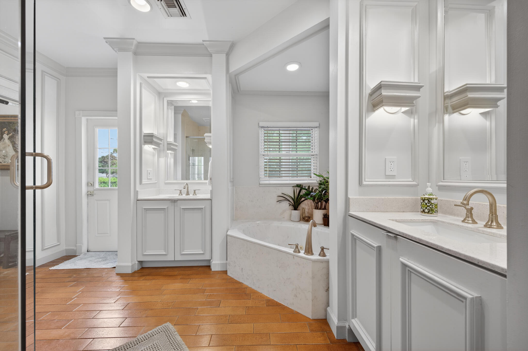 PADDOCK PARK 1 OF WELLINGTON - Residential