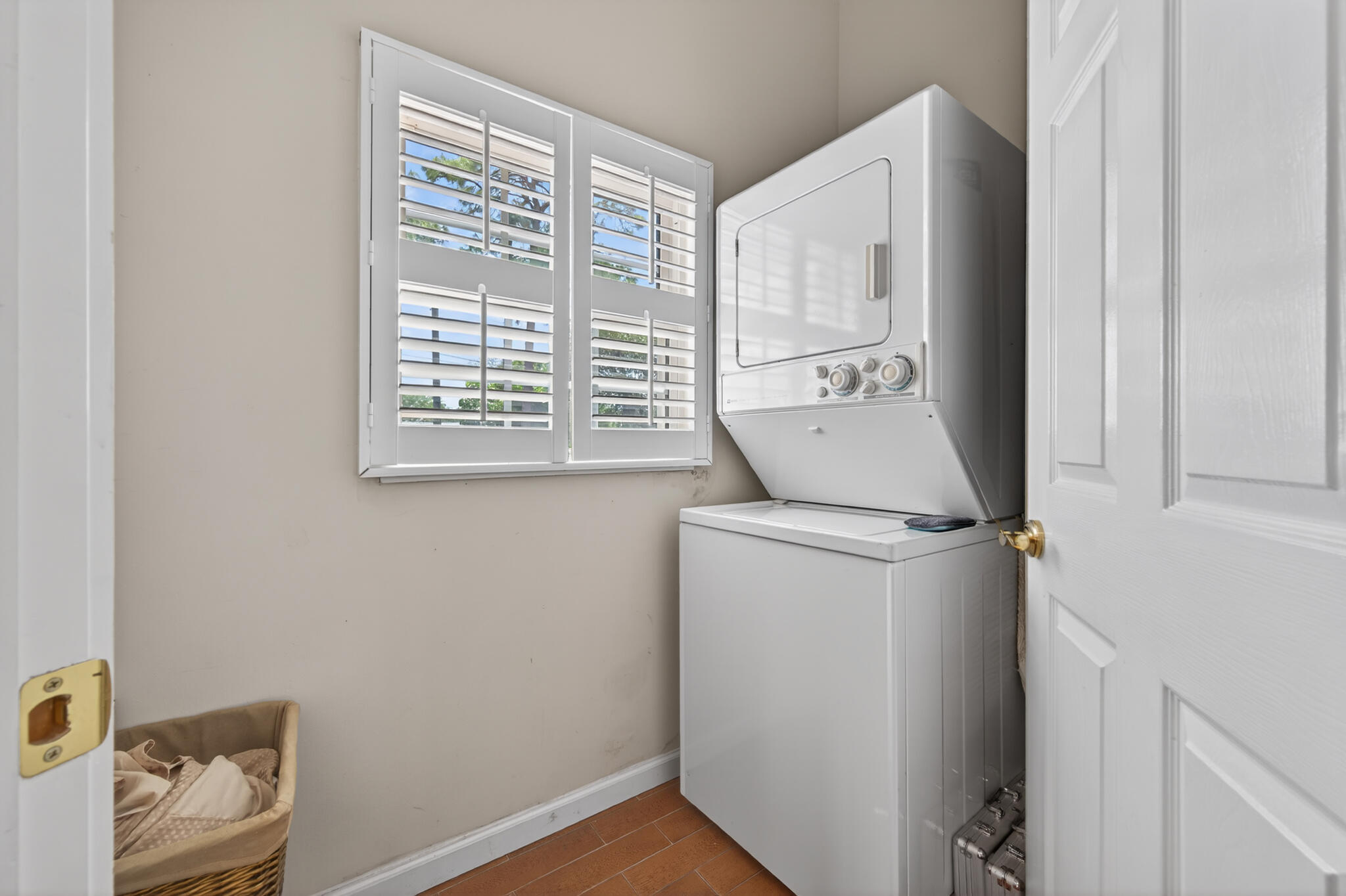 PADDOCK PARK 1 OF WELLINGTON - Residential