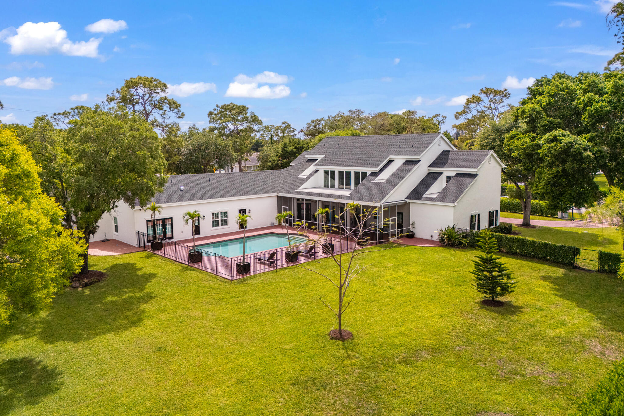 PADDOCK PARK 1 OF WELLINGTON - Residential