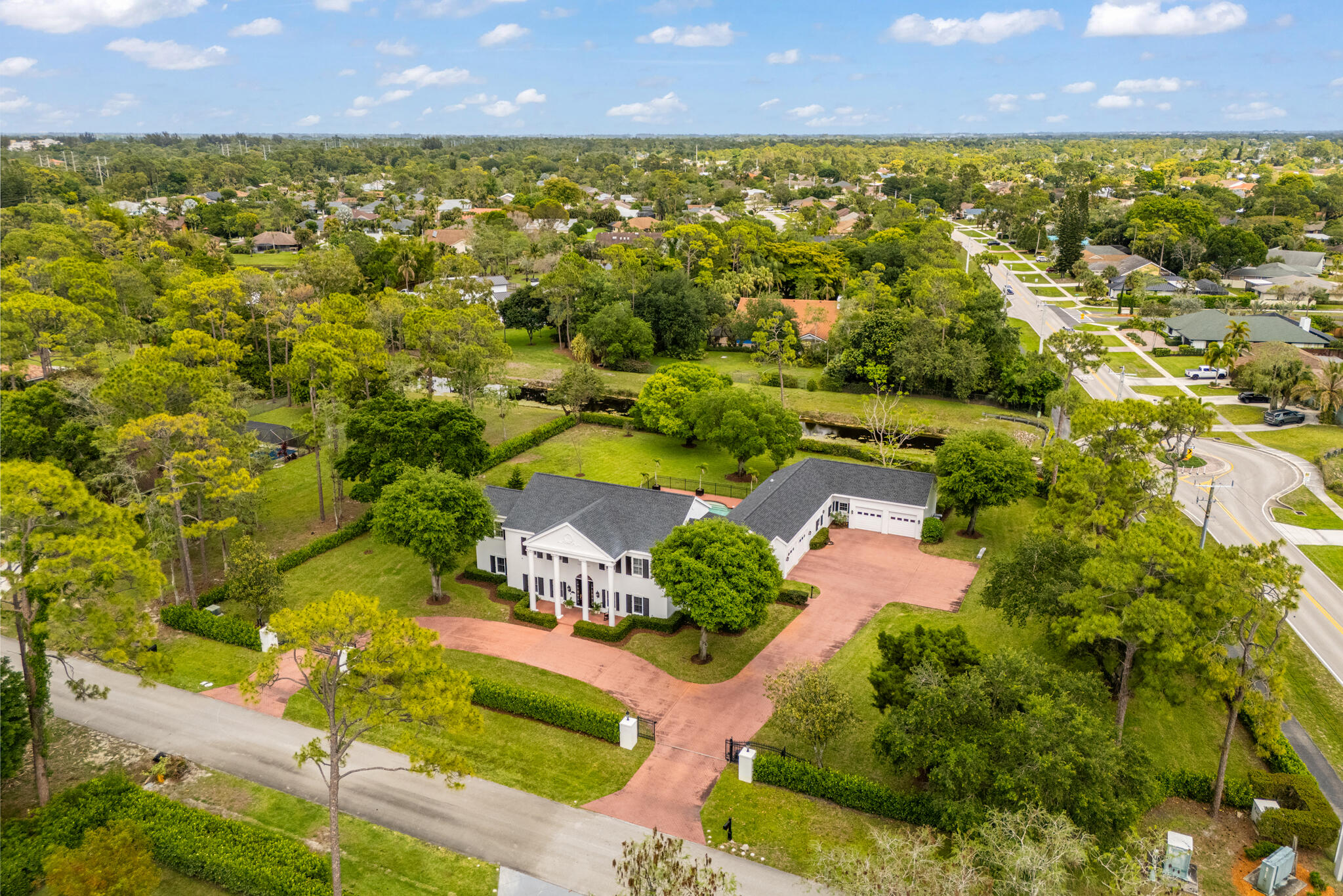 PADDOCK PARK 1 OF WELLINGTON - Residential