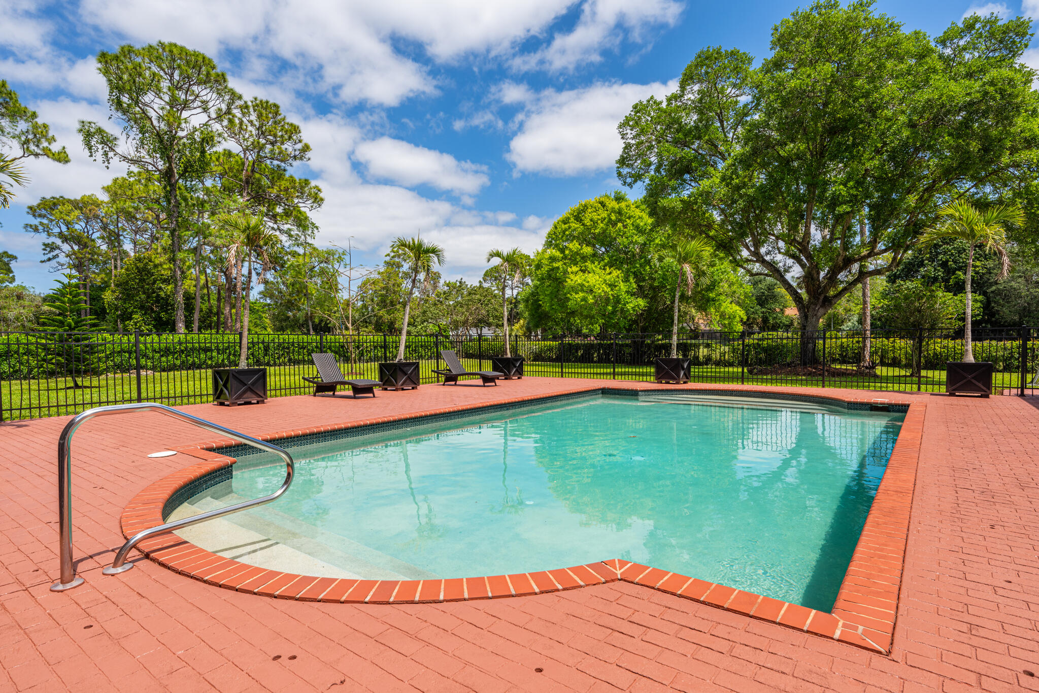 PADDOCK PARK 1 OF WELLINGTON - Residential