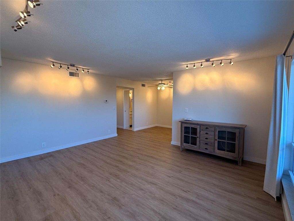 Photo of 2500 NE 48th Lane #406, Fort Lauderdale, FL 33308 (MLS # F10534670)