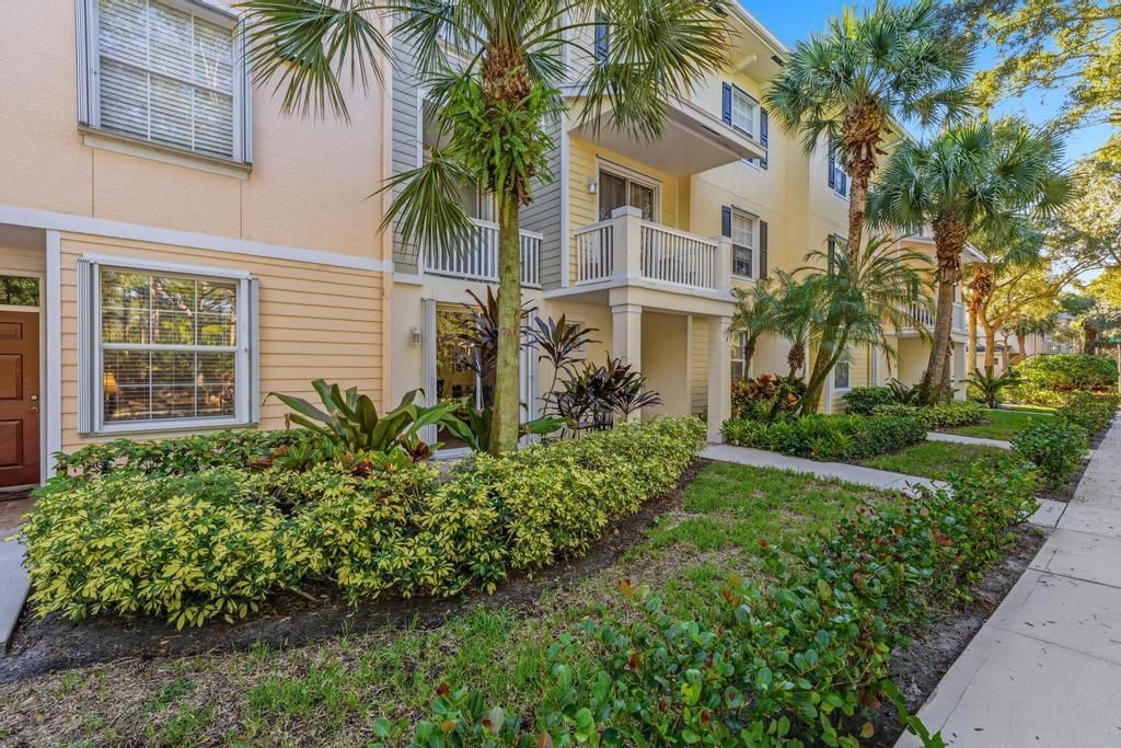 Photo of 125 Galicia Way #102, Jupiter, FL 33458 (MLS # R11144267)