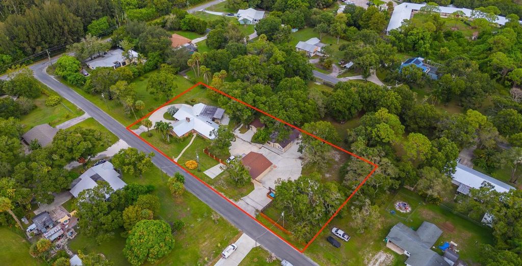 Photo of 800 Ulrich Road, Fort Pierce, FL 34982 (MLS # R11119440)