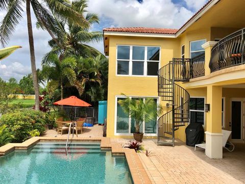 A home in Lake Worth Beach