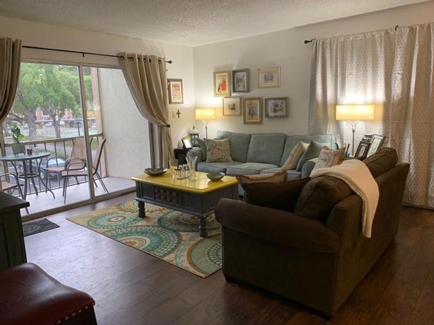 Very Well Kept 2/2 Corner Unit, Newer Flooring,(No Carpet) Newer AC and Hot Water Heater, Updated Bathroom. Original Kitchen. Maintenance Includes Internet and Cable. Active Community with Plenty of Things to do, Tennis, Heated Pool, Gym, Library Game Room and Much More. 55plus senior Community.