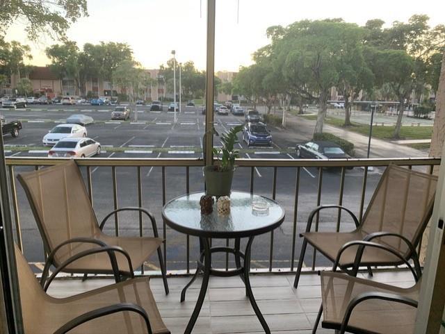 Oakbrook Village - Residential