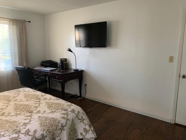 Oakbrook Village - Residential