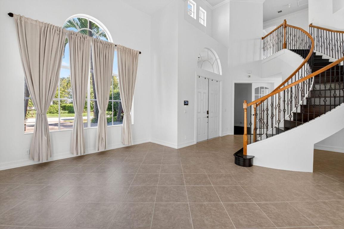 8697 Cobblestone Point Circle