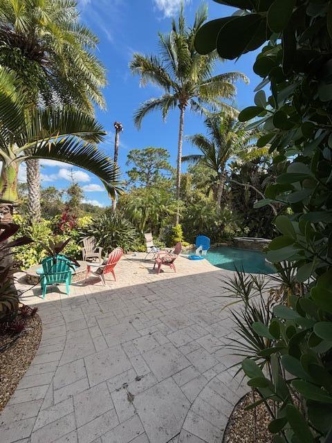 6133 SW Bald Eagle Drive