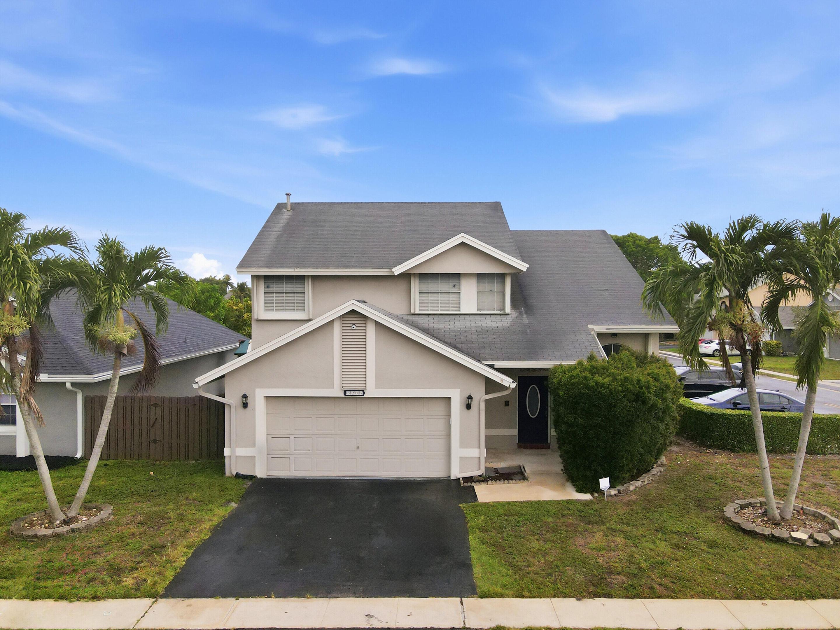 SAWGRASS ESTATES - Residential