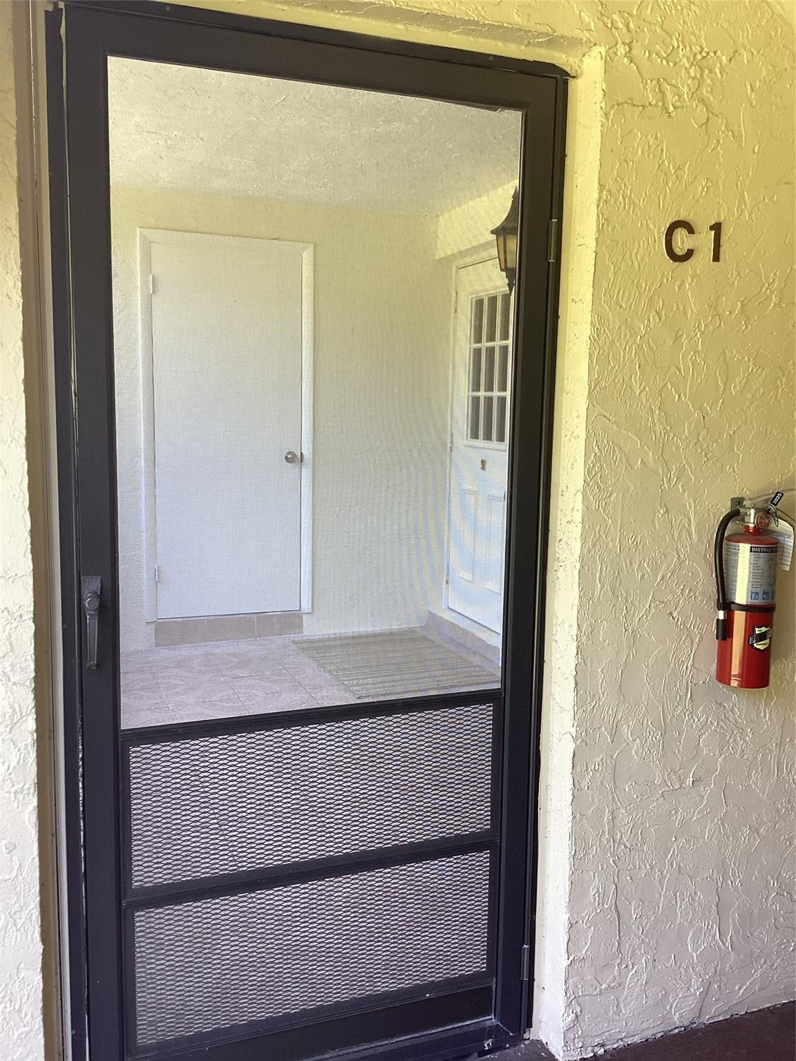 5927 LA PINATA Boulevard C1, Greenacres FL 33463