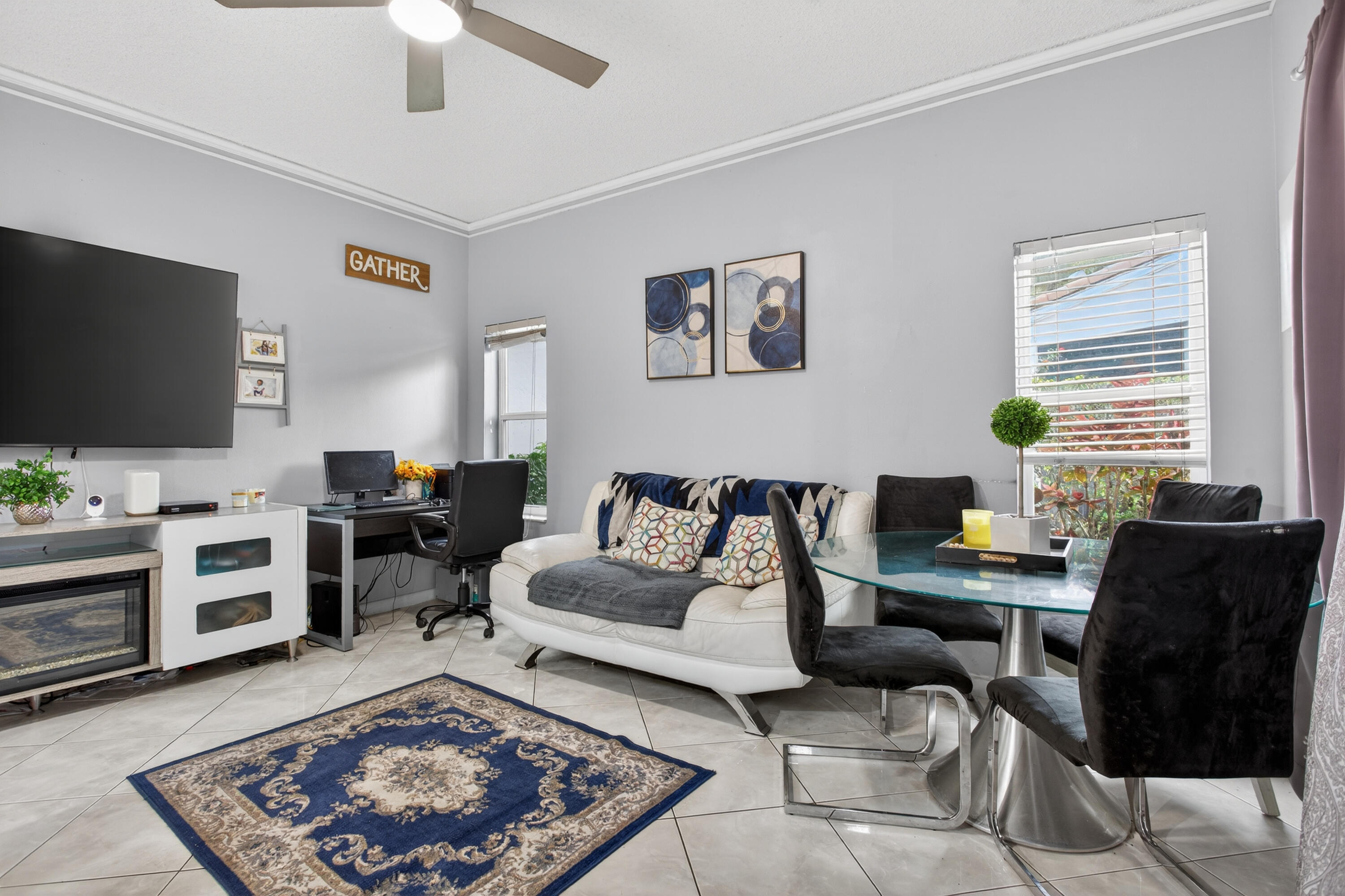 COCOBAY - Residential