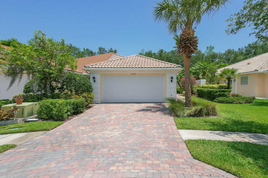 Photo of 3306 SE Glacier Terrace, Hobe Sound, FL 33455 (MLS # R10986792)