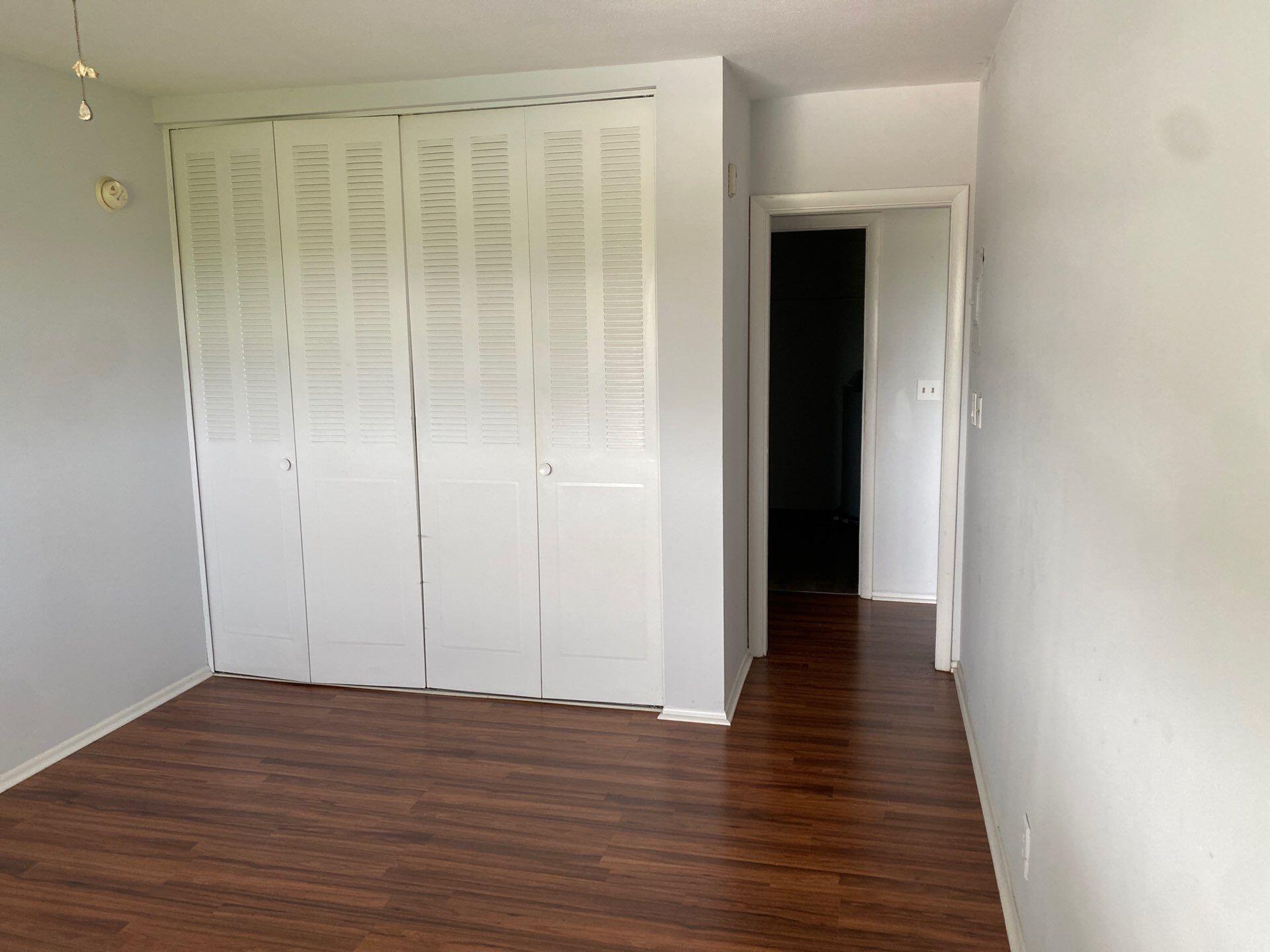 1450 E SAMPLE Road 302