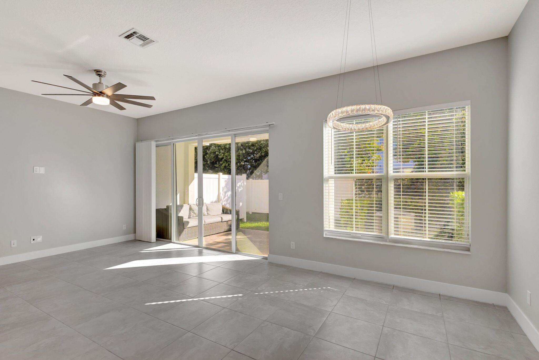 POINTE MIDTOWN - Residential Lease