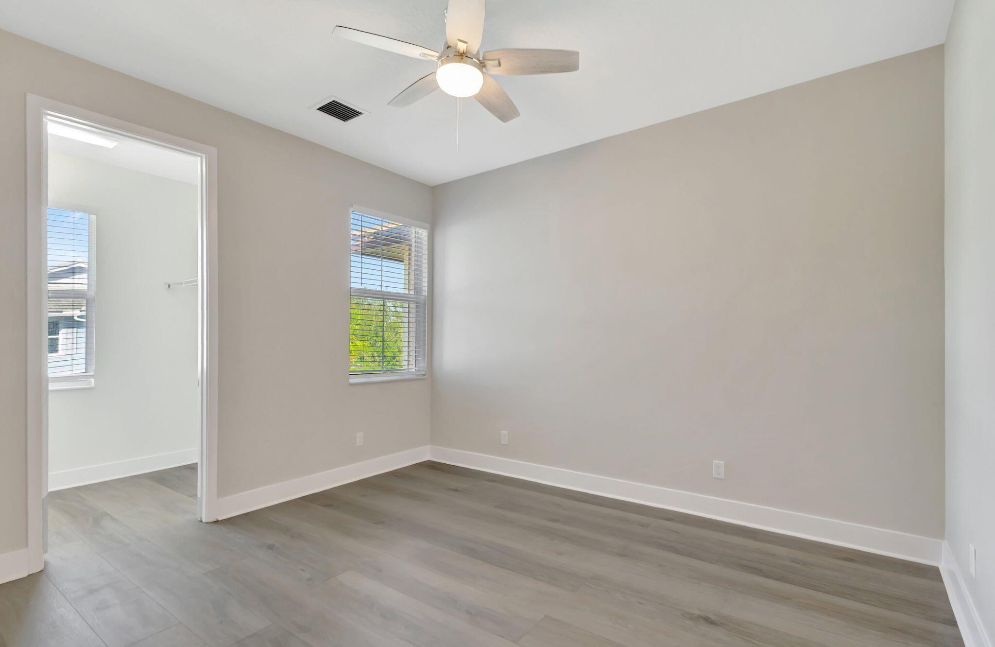 POINTE MIDTOWN - Residential Lease