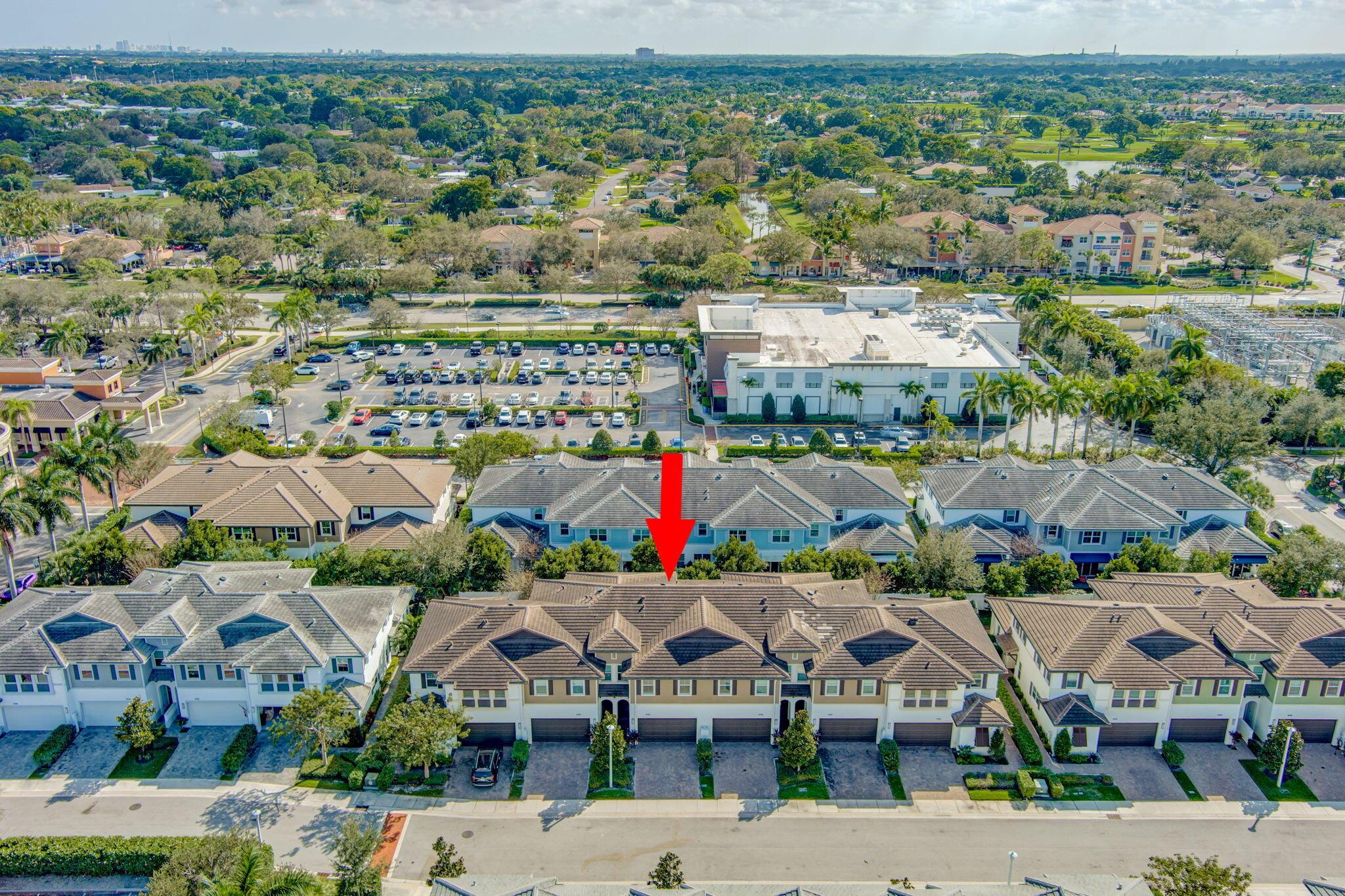 POINTE MIDTOWN - Residential Lease