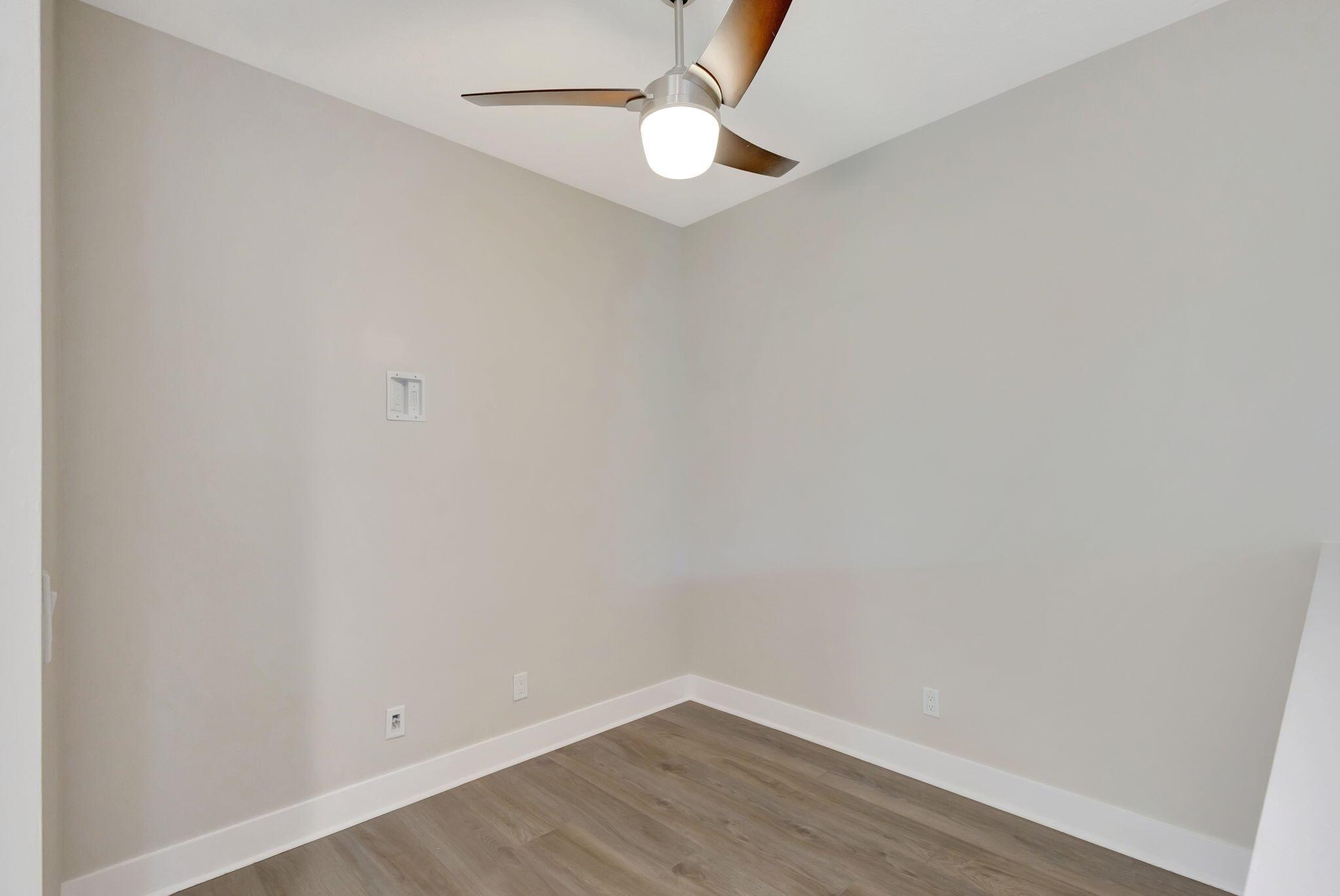 POINTE MIDTOWN - Residential Lease