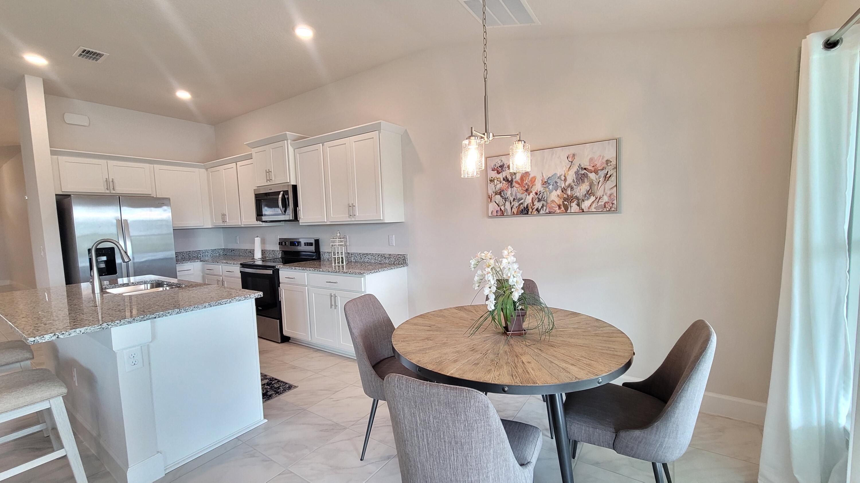 WATERSTONE PHASE THREE - Residential