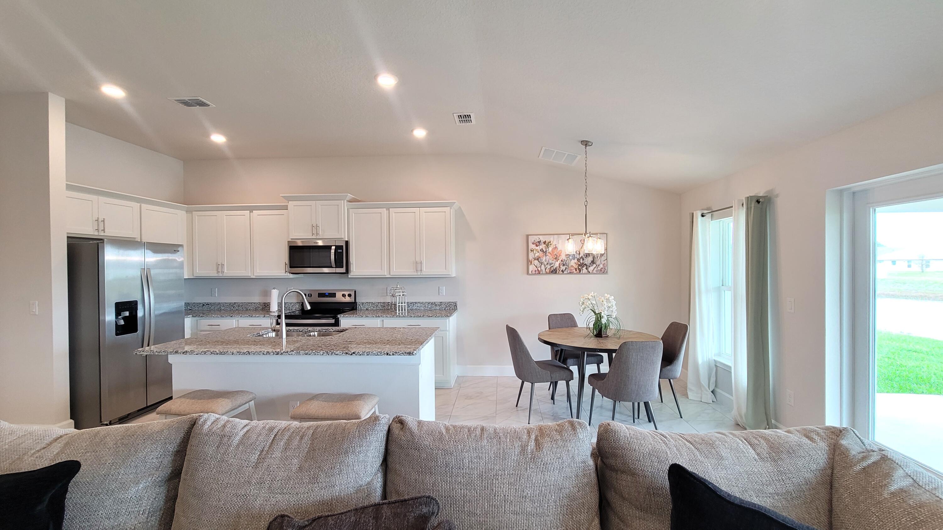 WATERSTONE PHASE THREE - Residential