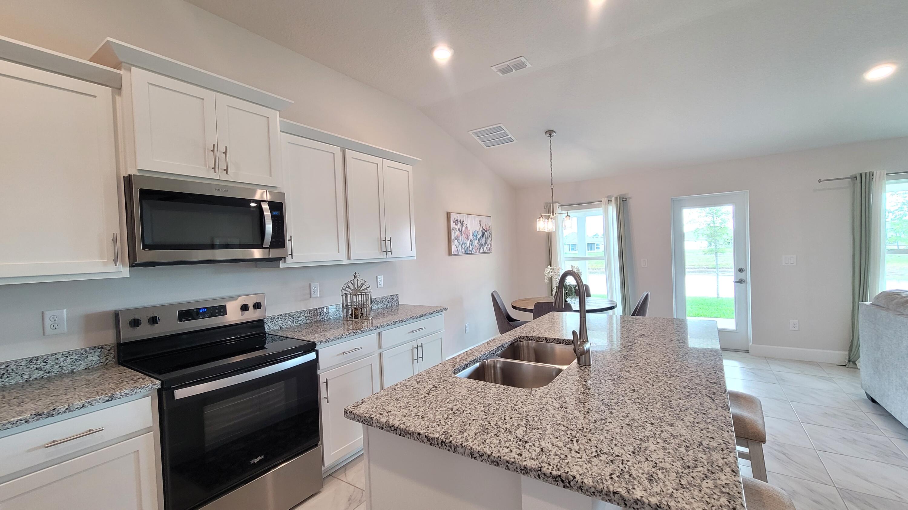 WATERSTONE PHASE THREE - Residential