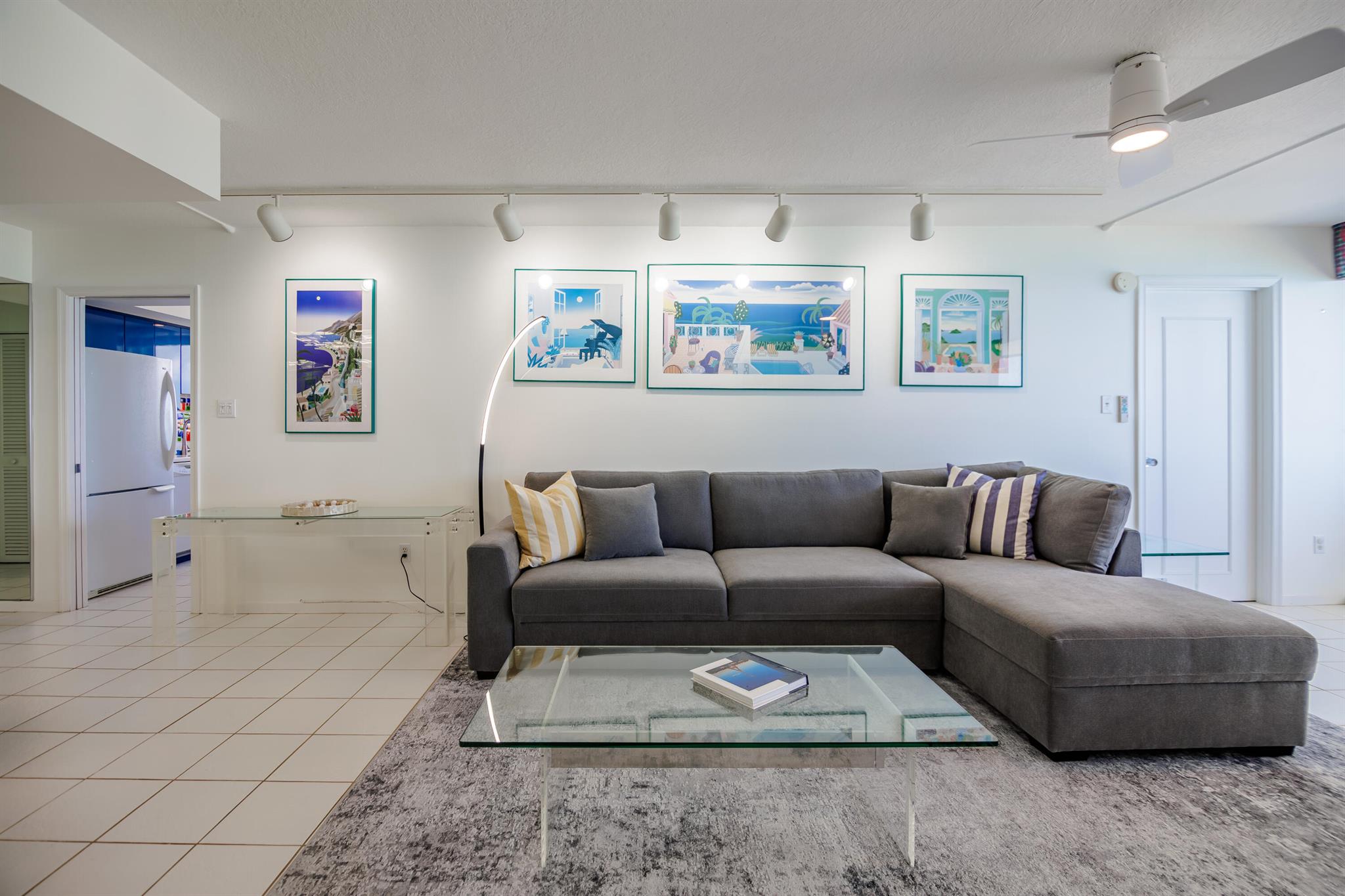 5380 N Ocean Drive 10g