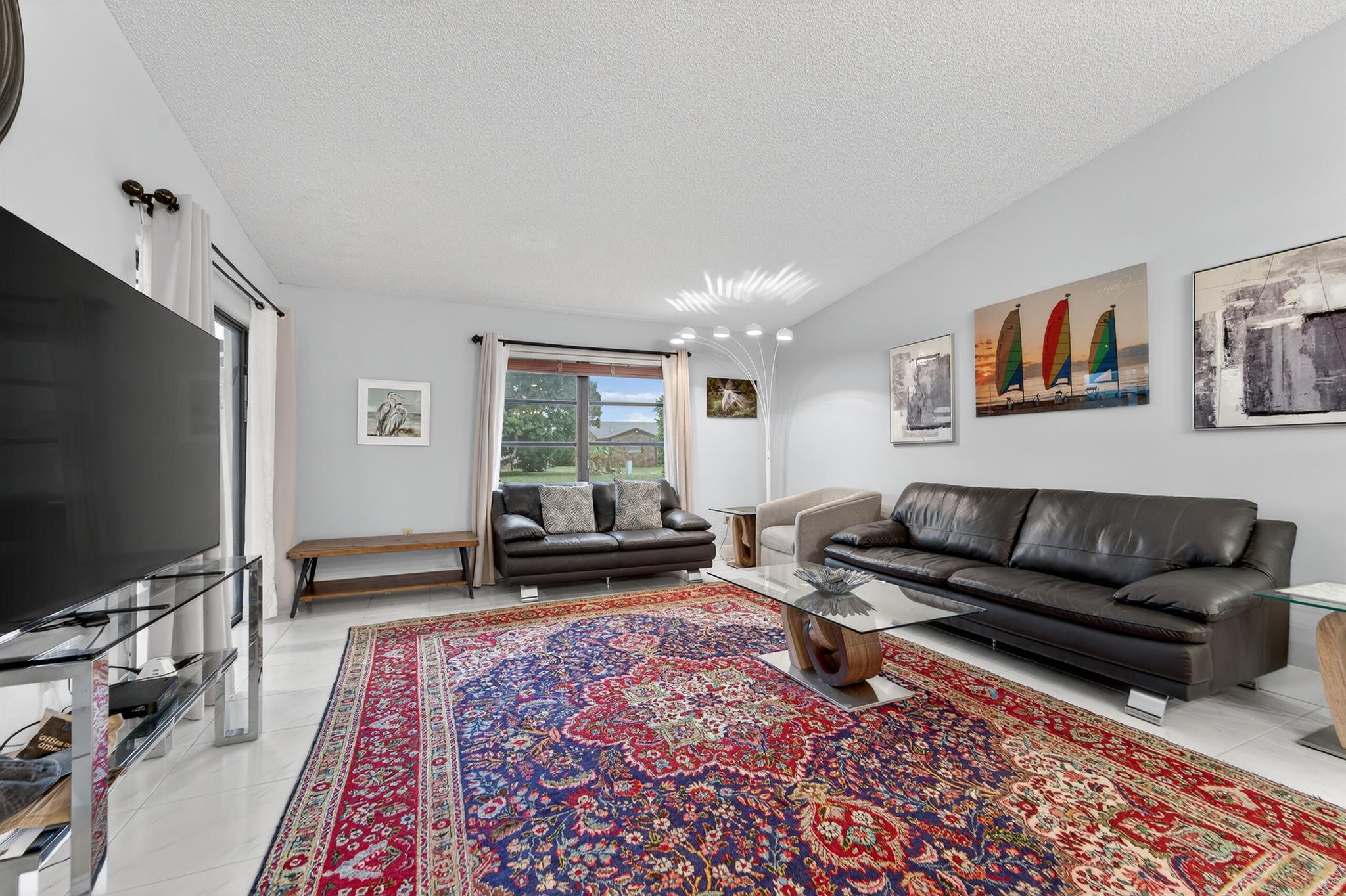 HUNTINGTON POINTE - Residential Lease