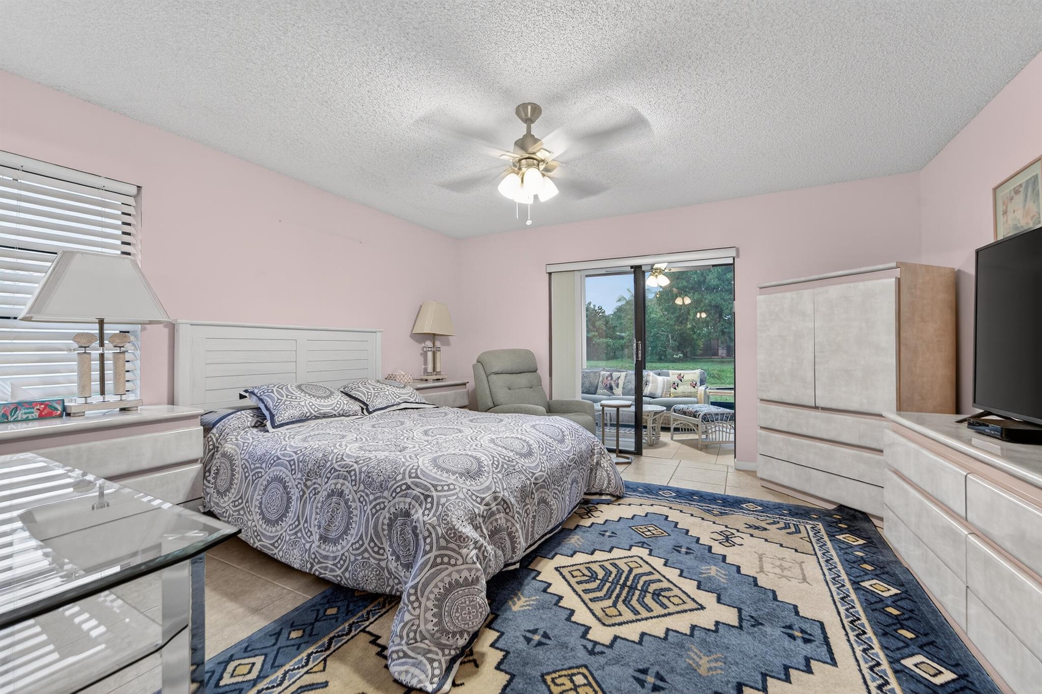 HUNTINGTON POINTE - Residential Lease