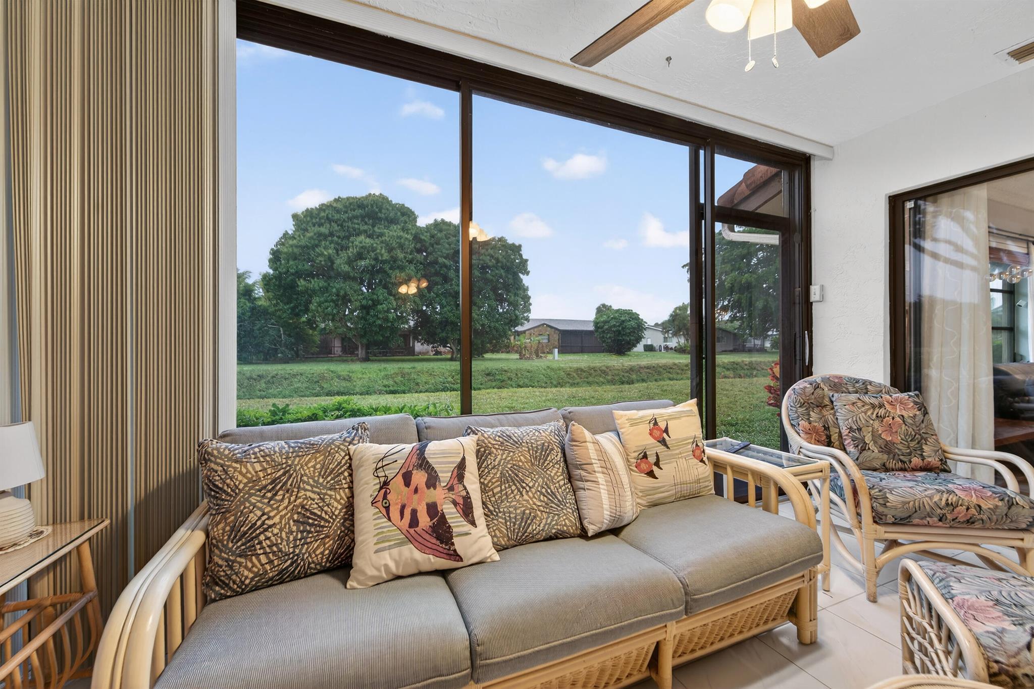 HUNTINGTON POINTE - Residential Lease