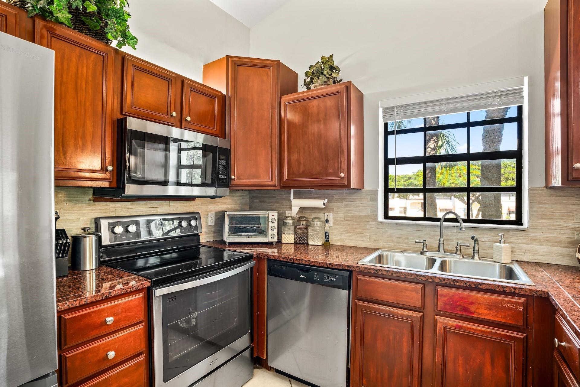 Independence Bay - Residential