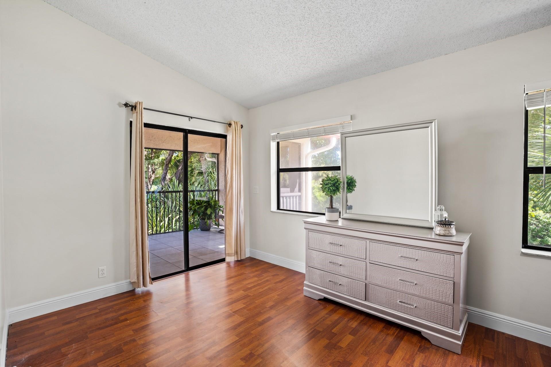 Independence Bay - Residential