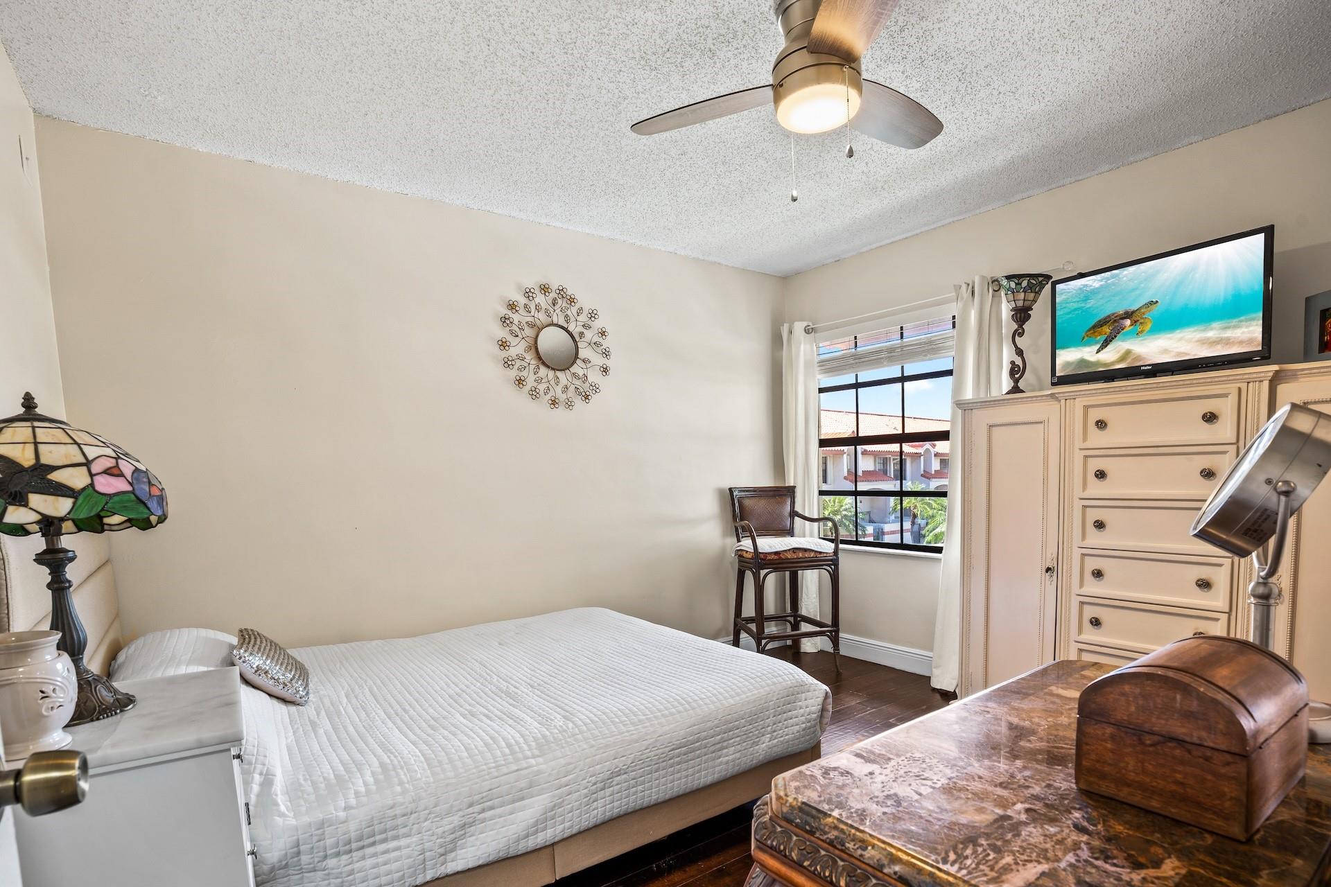 Independence Bay - Residential