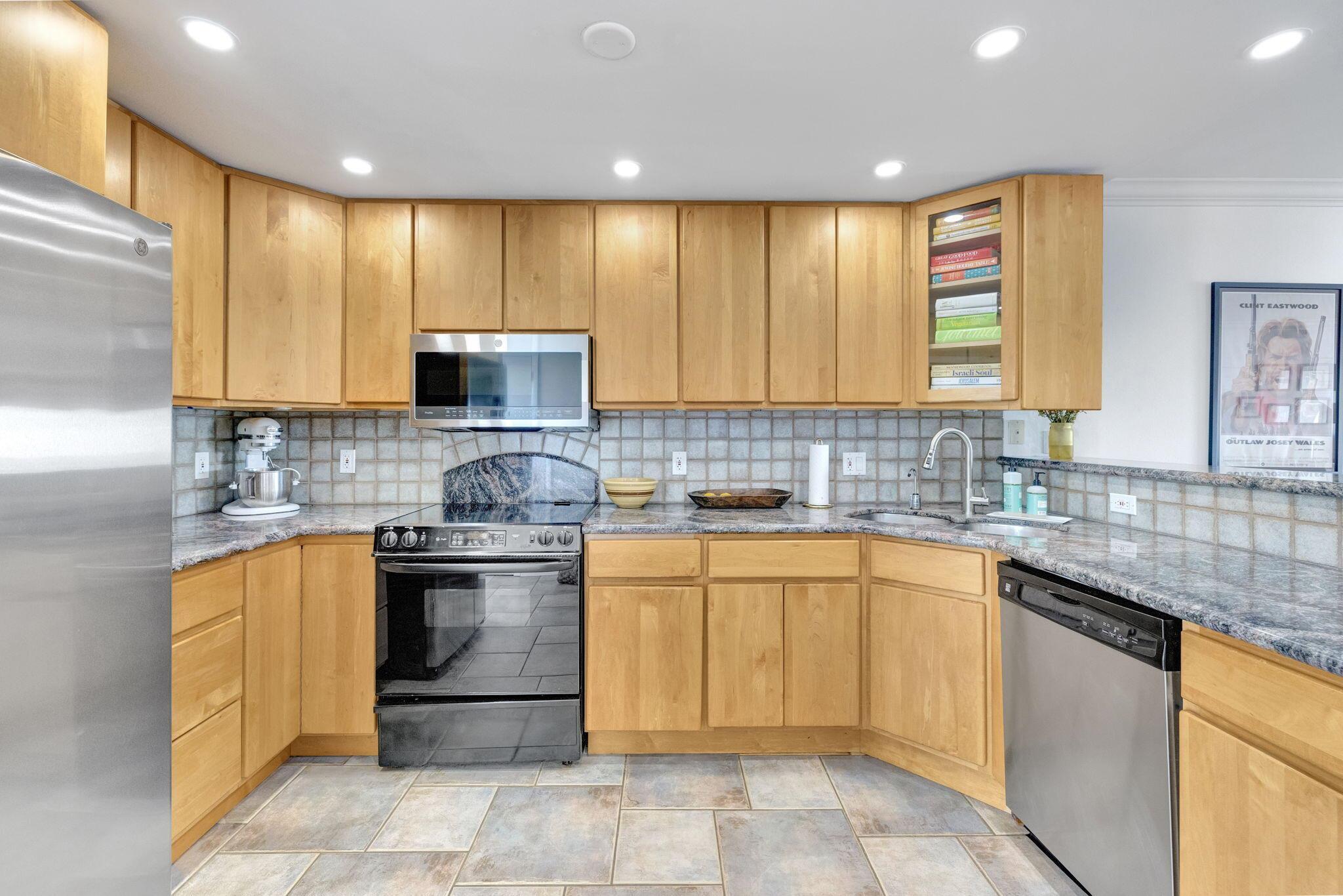 3101 S Ocean Boulevard 1002