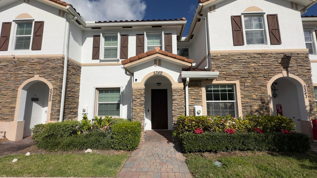 Photo of 5349 Ashley River Road, West Palm Beach, FL 33417 (MLS # B26013513)