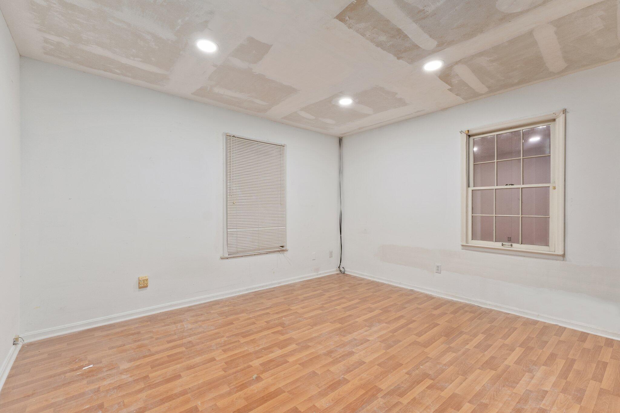 SOUTH PORT ST LUCIE UNIT - Commercial Sale