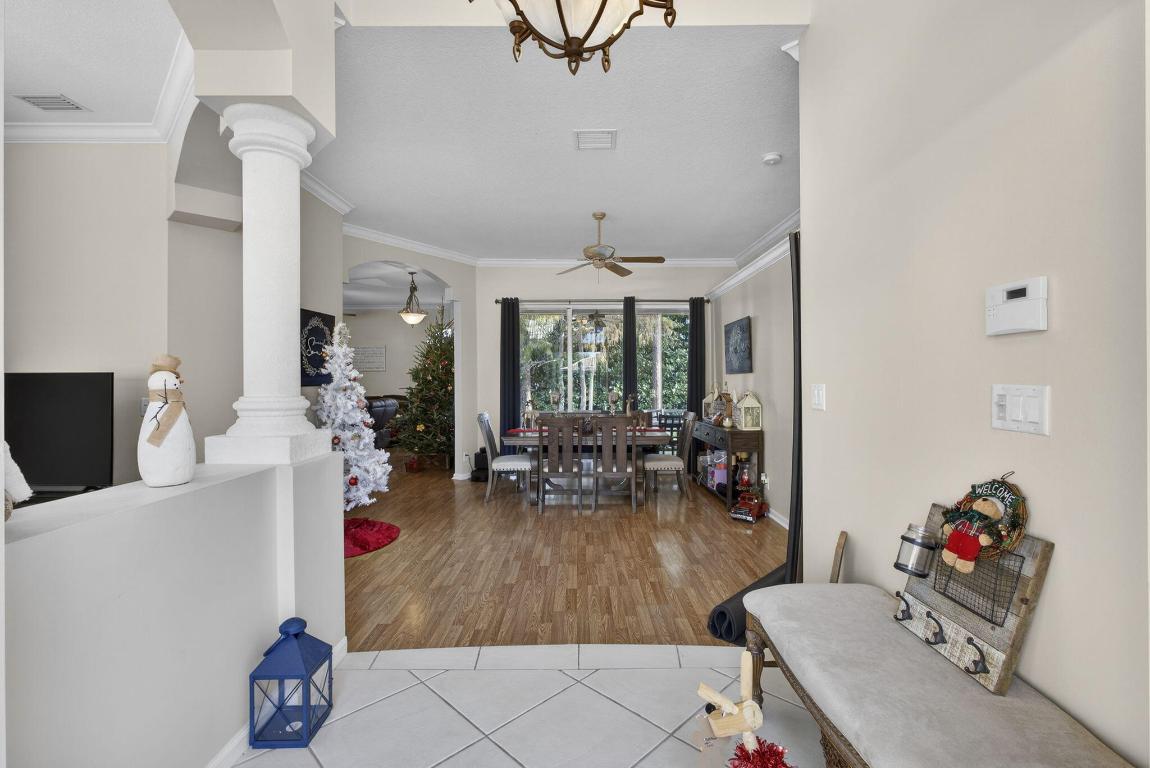 ESTATES OF ROYAL PALM BEACH 5 - Residential Lease