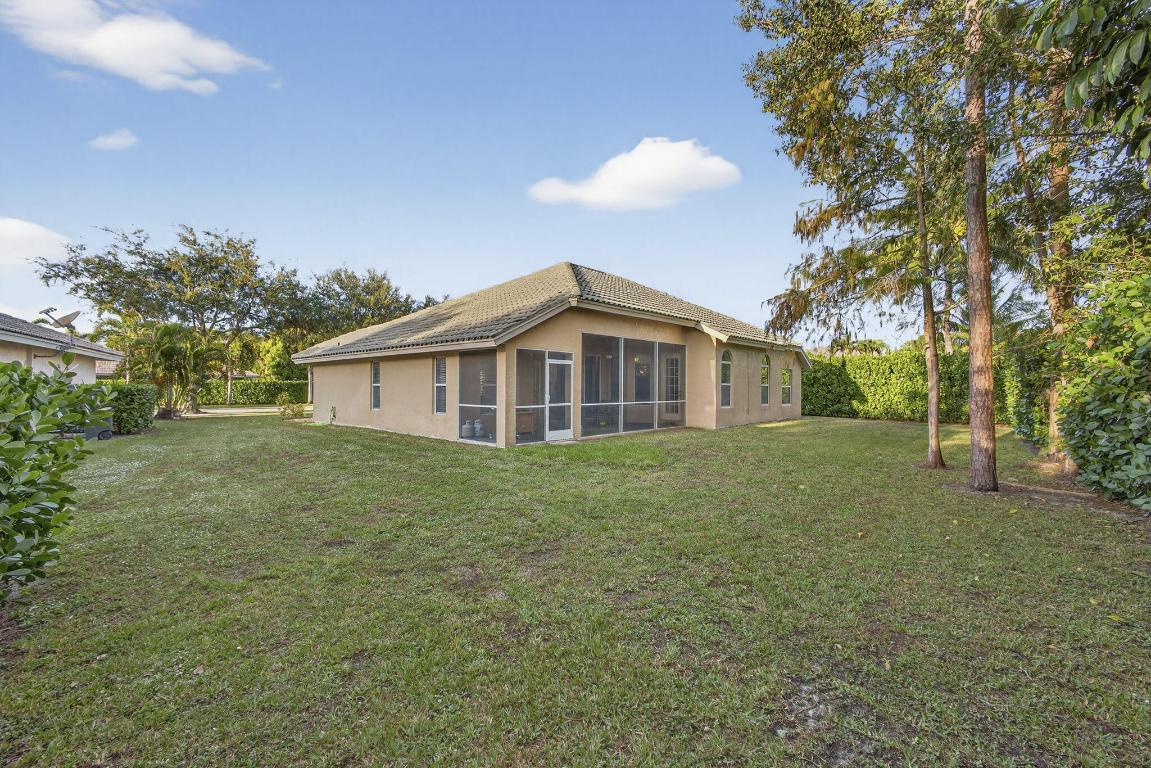 ESTATES OF ROYAL PALM BEACH 5 - Residential Lease