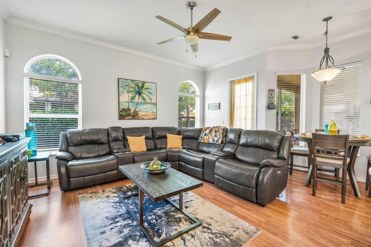 ESTATES OF ROYAL PALM BEA - Residential Lease